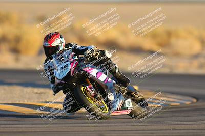 media/Nov-17-2024-CVMA (Sun) [[1fec520723]]/Race 18-Supersport Middleweight/